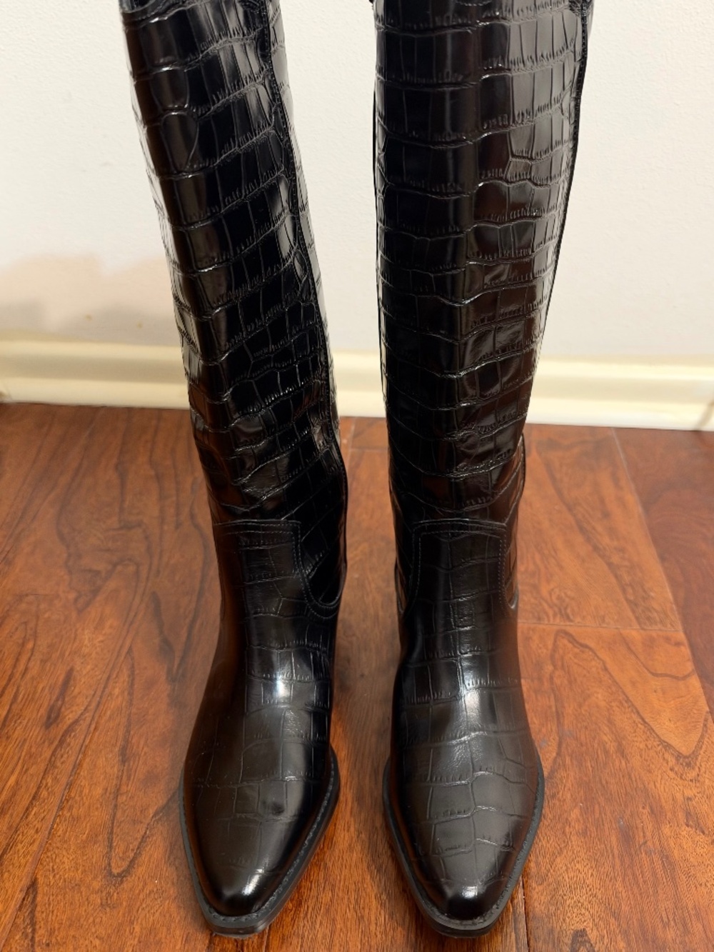 NEW Marc Fisher Black Crocodile Leather Boots - Size 7